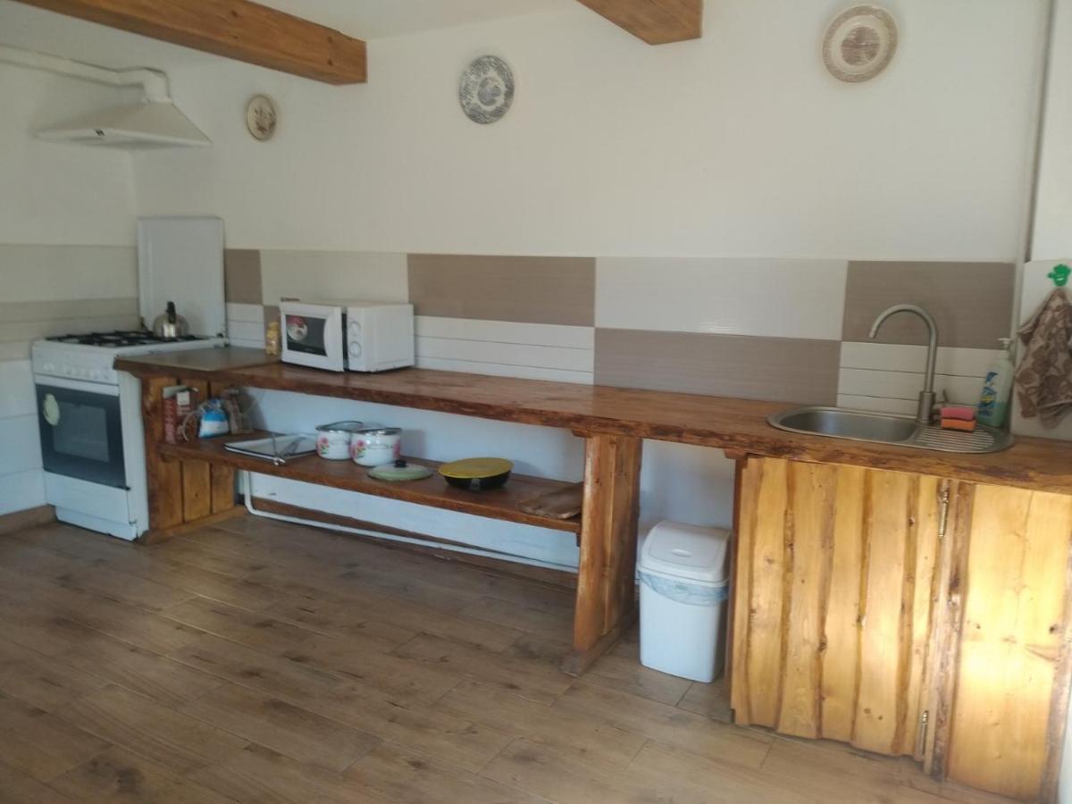 Сервус Guest Hotel Jaremcse Kültér fotó