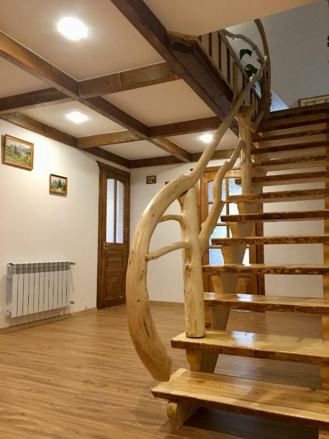Сервус Guest Hotel Jaremcse Kültér fotó