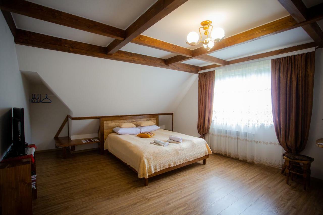 Сервус Guest Hotel Jaremcse Kültér fotó