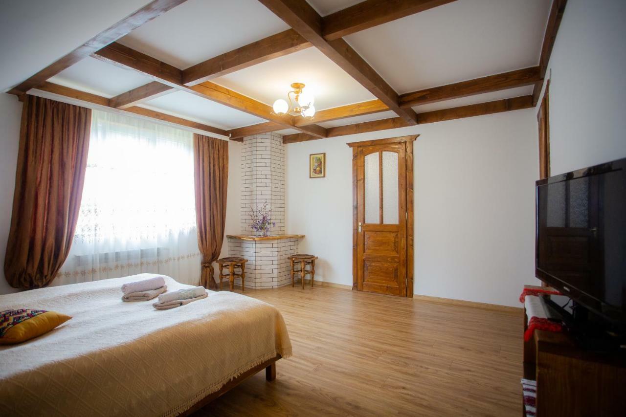 Сервус Guest Hotel Jaremcse Kültér fotó
