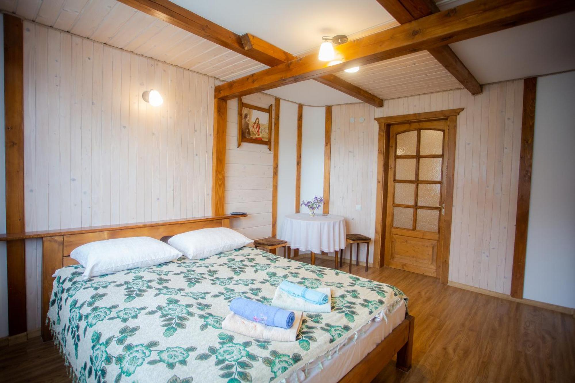 Сервус Guest Hotel Jaremcse Kültér fotó