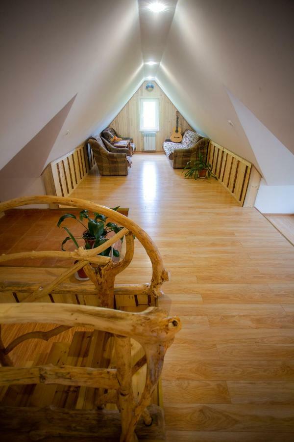 Сервус Guest Hotel Jaremcse Kültér fotó